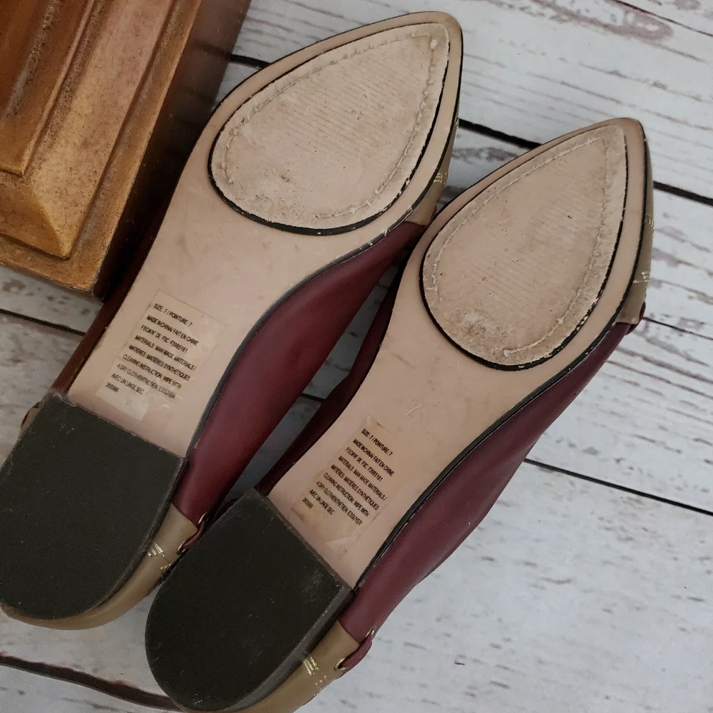 Avon Mark 80s style color blocked women's flats burgundy, taupe size 7